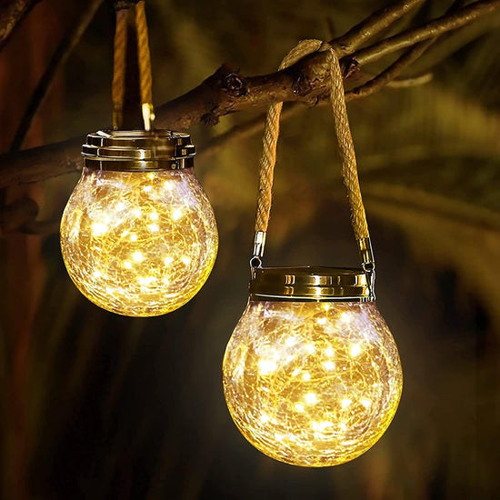 Outdoor Solar Lantern, 2 Pack Outdoor Lanterns with 30 LED, Solar Light for Garden Patio Front Yard Decorations, Festival Halloween Christmas Lantern.